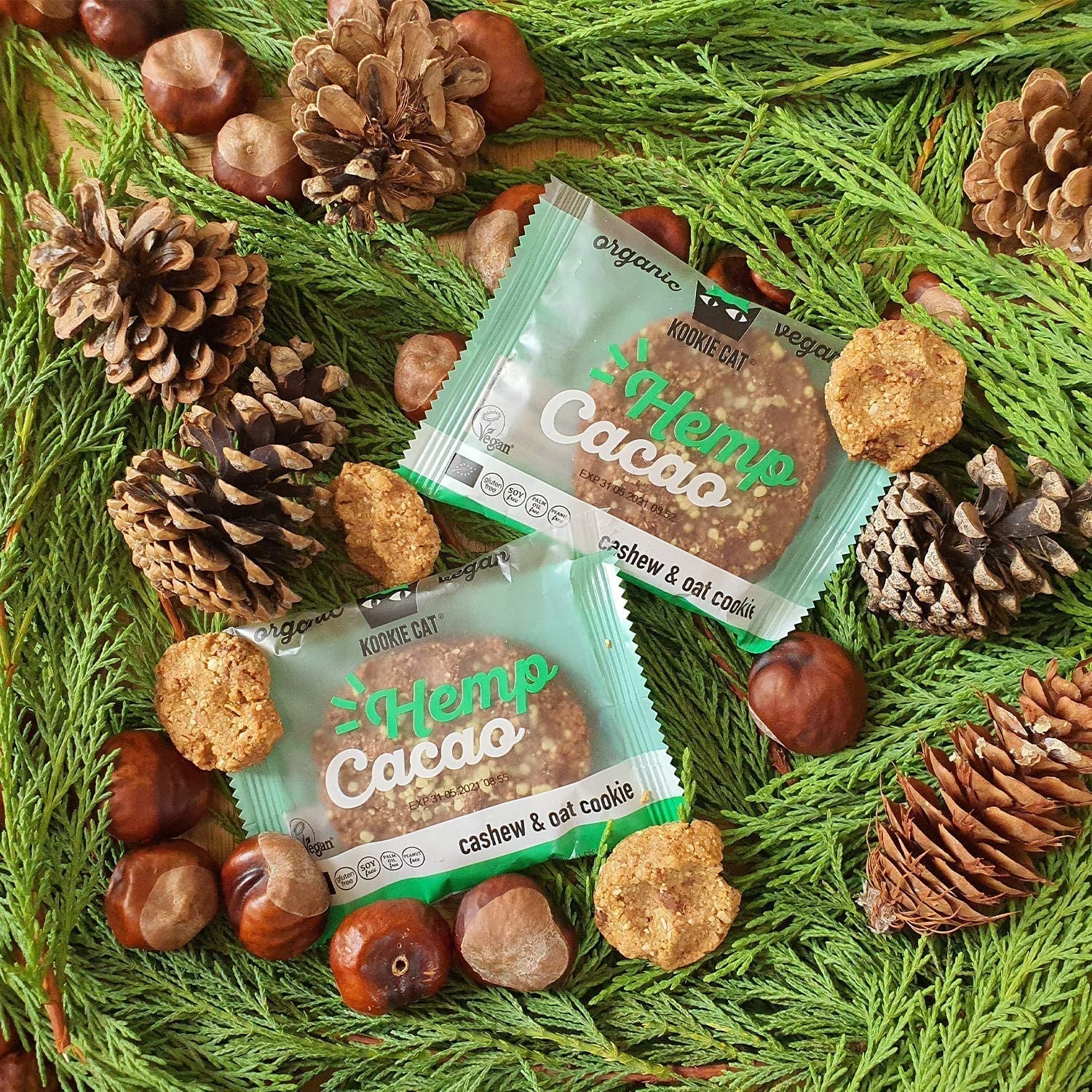 Biscotti biologici con semi di canapa e cacao - Vegani senza glutine e senza soia, anacardi e avena, confezionati singolarmente - Confezione multipla da 12 x 50 g