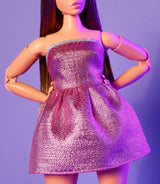Barbie Looks Doll, figura da collezione n. 24 con capelli castani e moda moderna Y2K, abito scintillante senza spalline con tacchi alti spuntati, bambole HRM16 Naty Shop