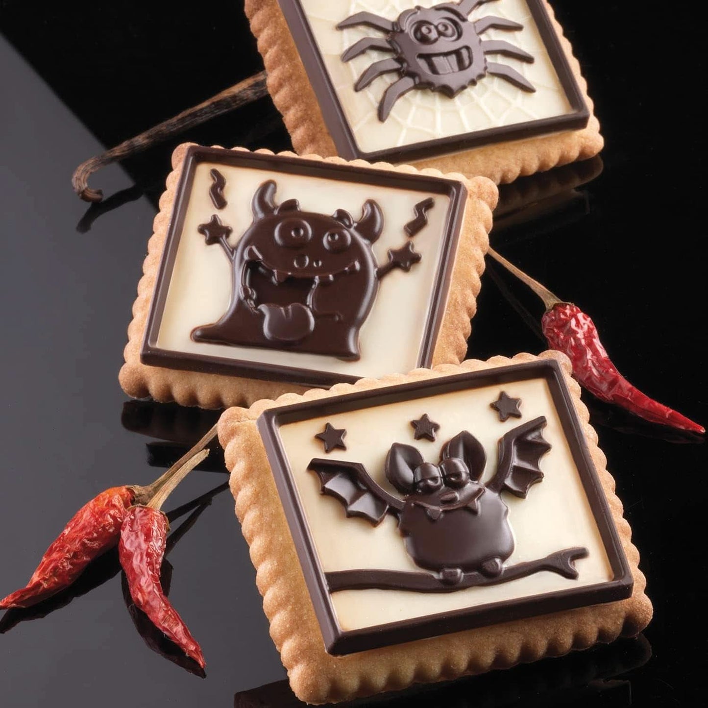 Silikomart 22.172.77.0165 CKC, 12 Mostri di Cioccolato su Biscotti Cucina Naty Shop