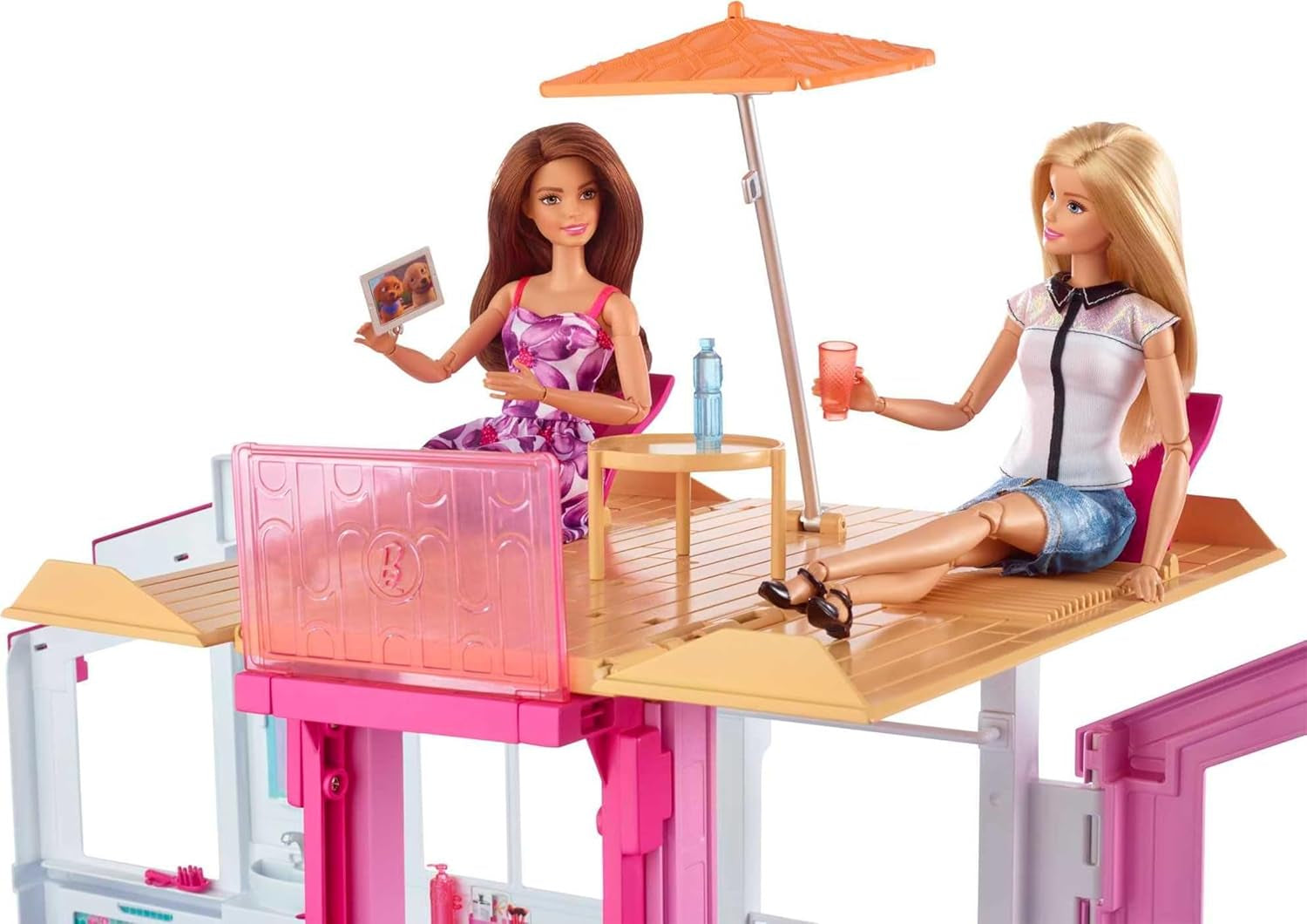Barbie Dream House, casa a schiera a 3 piani e 5 stanze, include accessori come mobili, pieghevole e portaoggetti, giocattolo per bambini dai 3 anni in su, DLY32