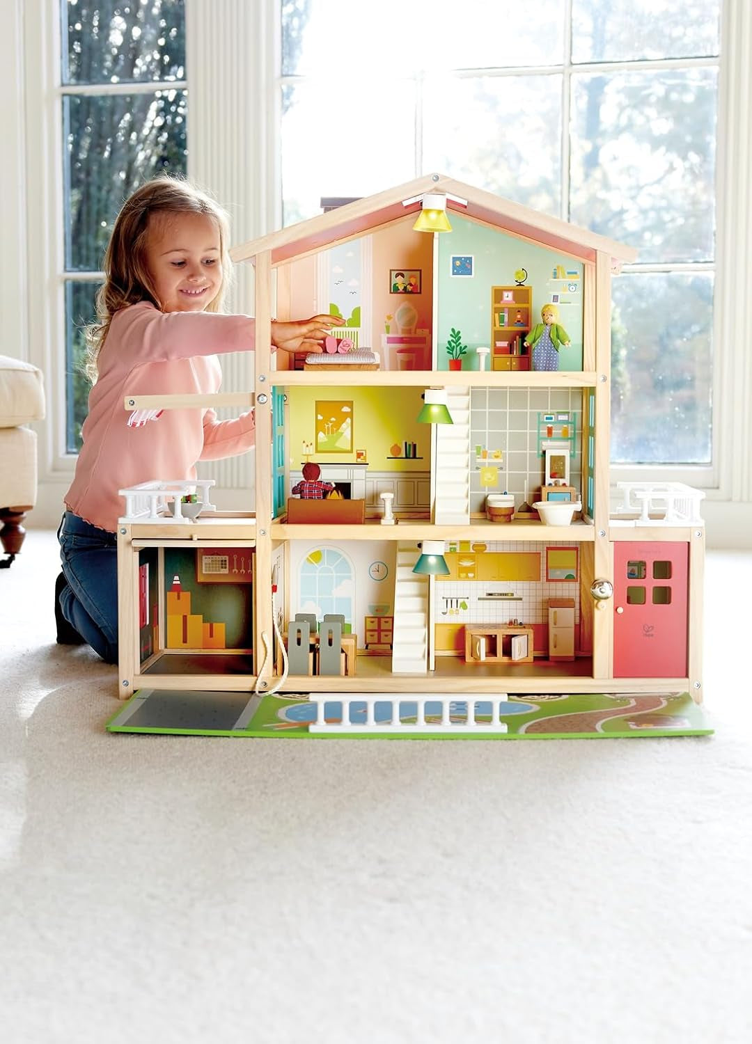 Hape Doll's Villa Casa delle bambole in legno con 10 stanze Gioco di ruolo creativo con mobili e accessori Giocattolo educativo per bambini dai 3 anni in su
