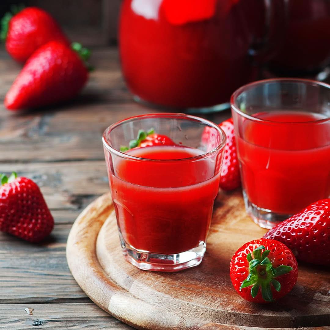 Rauch Happy Day Fragola | Sapore intenso di fragola | Raffinato con mele e limone | 6X 1 litro, Tetra Prisma Bevande analcoliche Naty Shop