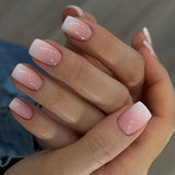 Set unghie finte adesive - Unghie finte francesi - 24 pezzi Design quadrato corto Unghie artificiali con sfumatura rosa bianca e manicure con ballerina (Short Pink Gradient)