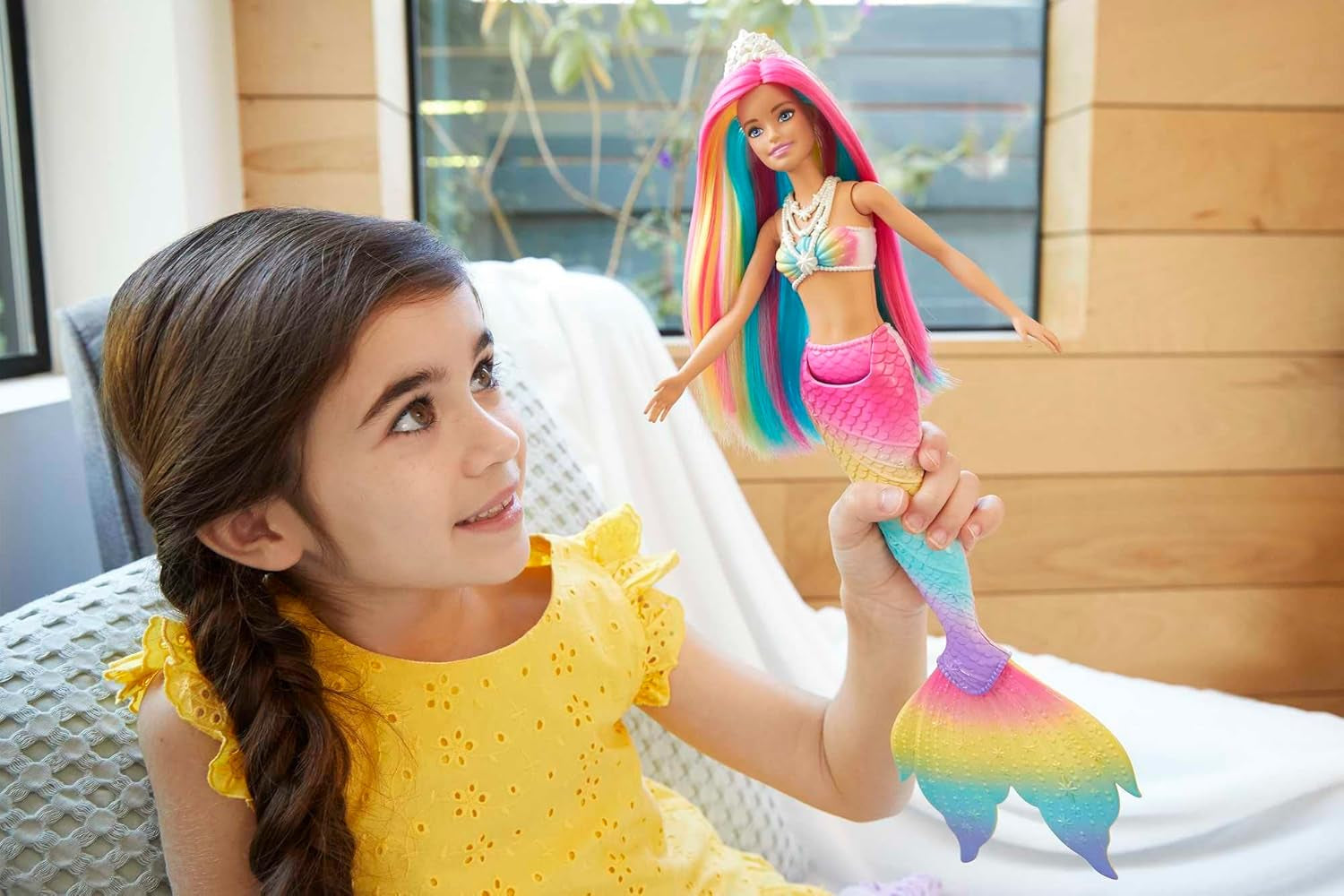 Barbie Dreamtopia Sirena Magica Arcobaleno, Barbie Sirena con Capelli Arcobaleno, Bambola che Cambia Colore Attivata dall'Acqua, Giocattolo di 3 Anni, Regalo per Ragazze, GTF89 Naty Shop Bambole