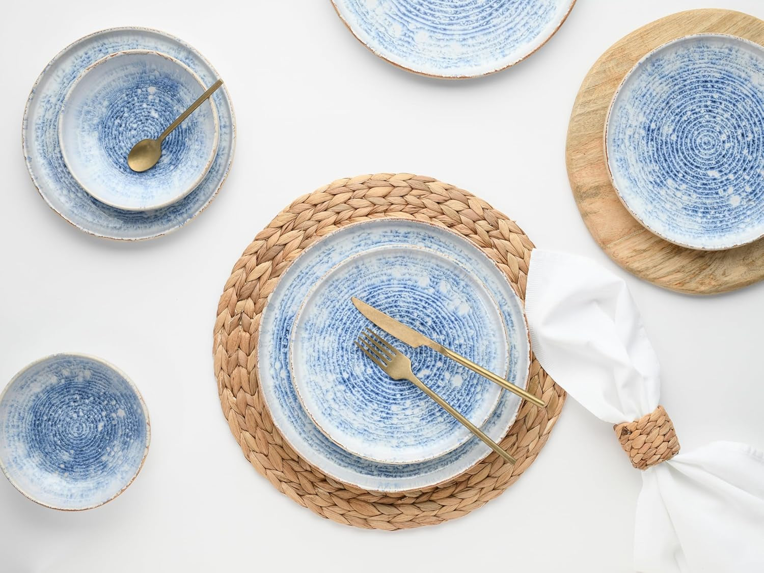 CreaTable, 21652, serie Uno Mykonos, set di stoviglie da 12 pezzi, set di piatti in porcellana, lavabile in lavastoviglie e adatto al microonde, prodotto in Portogallo