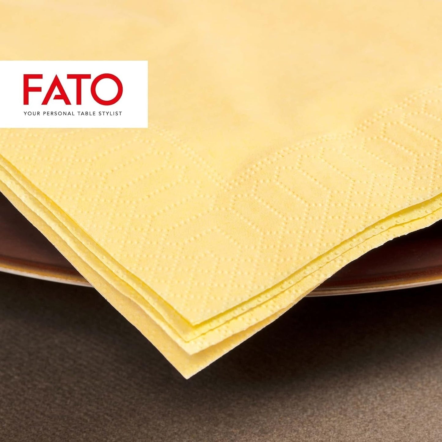 Fato - Tovaglioli di Carta Usa e Getta, Ideali per Pranzi Casual e Buffet, Confezione da 50 Tovaglioli, Misura 33X33, 4 Pieghe, 2 Veli, Colore Champagne, Carta 100% Pura Cellulosa, FSC
