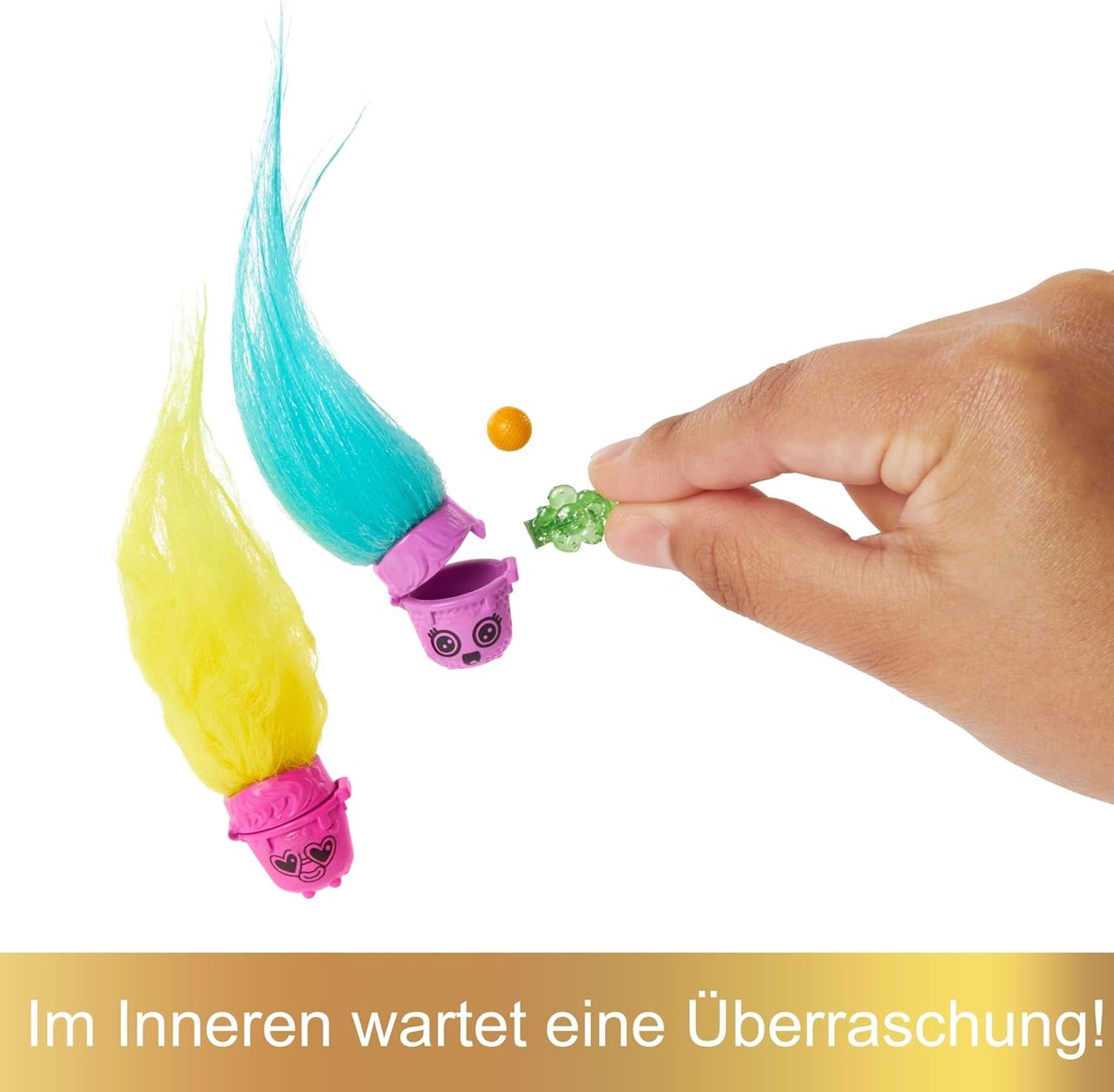 Mattel DREAMWORKS TROLLS United We Stand - Bambola Viva Hairy Surprises con capelli di peluche giallo brillante e 3 accessori a sorpresa, per bambini dai 3 anni in su, HNF11