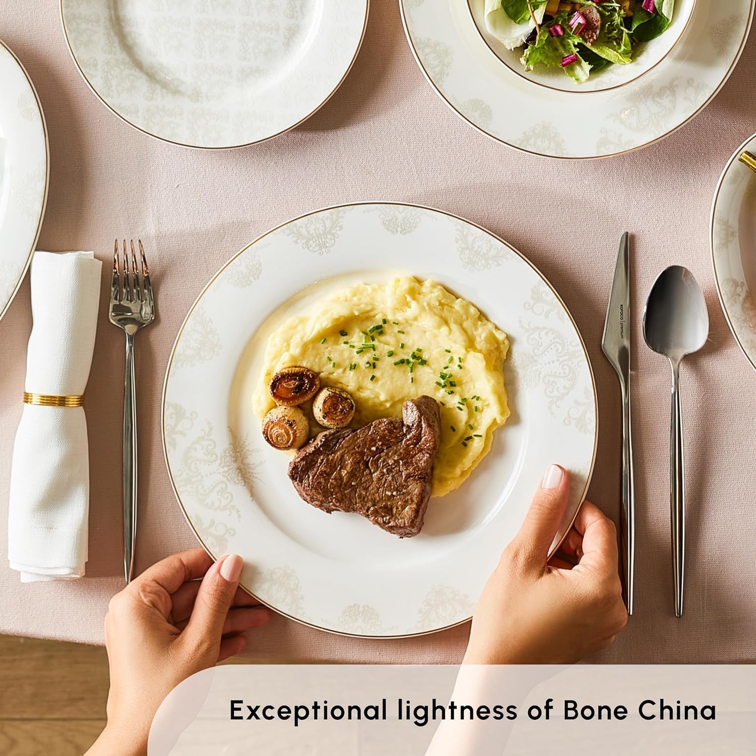 Karaca Elegance Bone Siena Set di stoviglie per 12 persone, moderno set di stoviglie in porcellana, set di stoviglie con ciotole fondi, piatto da portata, piatti fondi, piatti da dessert - Bianco e Oro