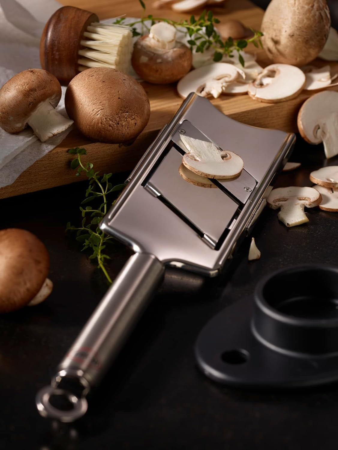 Affettatrice gourmet RÖSLE Affettatrice di alta qualità per tartufi, funghi pregiati, parmigiano, ravanelli, fette sottili, acciaio inossidabile 18/10 Pelapatate RÖSLE