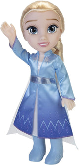 Disney Frozen 2 Elsa Travel Doll, bambola da 35 cm con abito ispirato al film cult, stivali e lunghi capelli intrecciati per un divertimento extra, per ragazze dai 3 anni in su