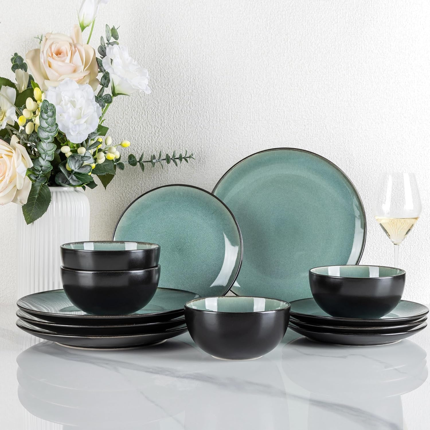 GBhome Set di stoviglie in porcellana per 4 persone, 12 pezzi, smalto reattivo, fatto a mano, adatto per microonde e lavastoviglie, set di ciotole e piatti, colore petrolio GDW025WB-EU