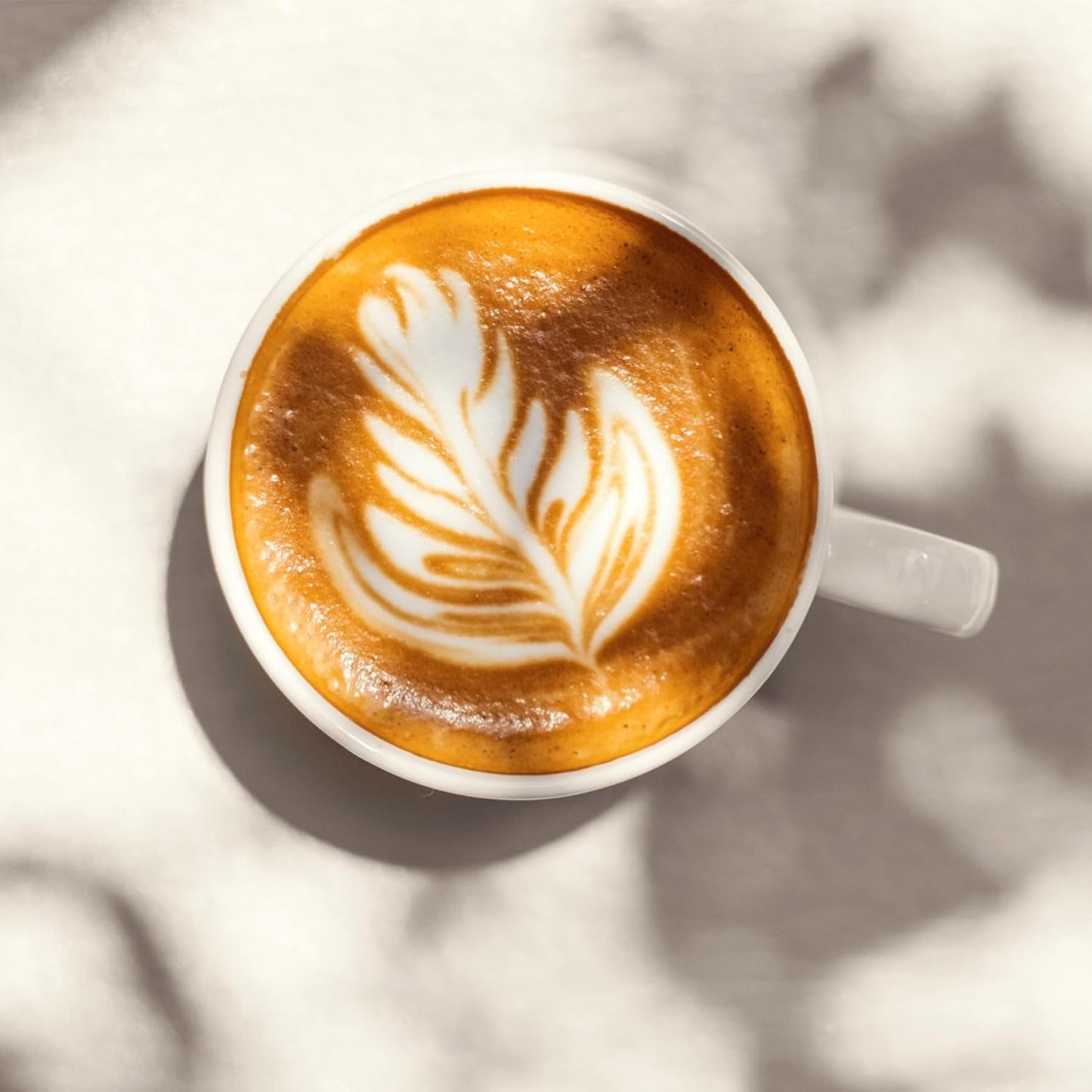 Melitta BellaCrema Crema Dolce chicchi di caffè 1 kg, non macinato, chicchi di caffè per macchine da caffè completamente automatiche, leggermente tostato, tostato in Germania, intensità 2