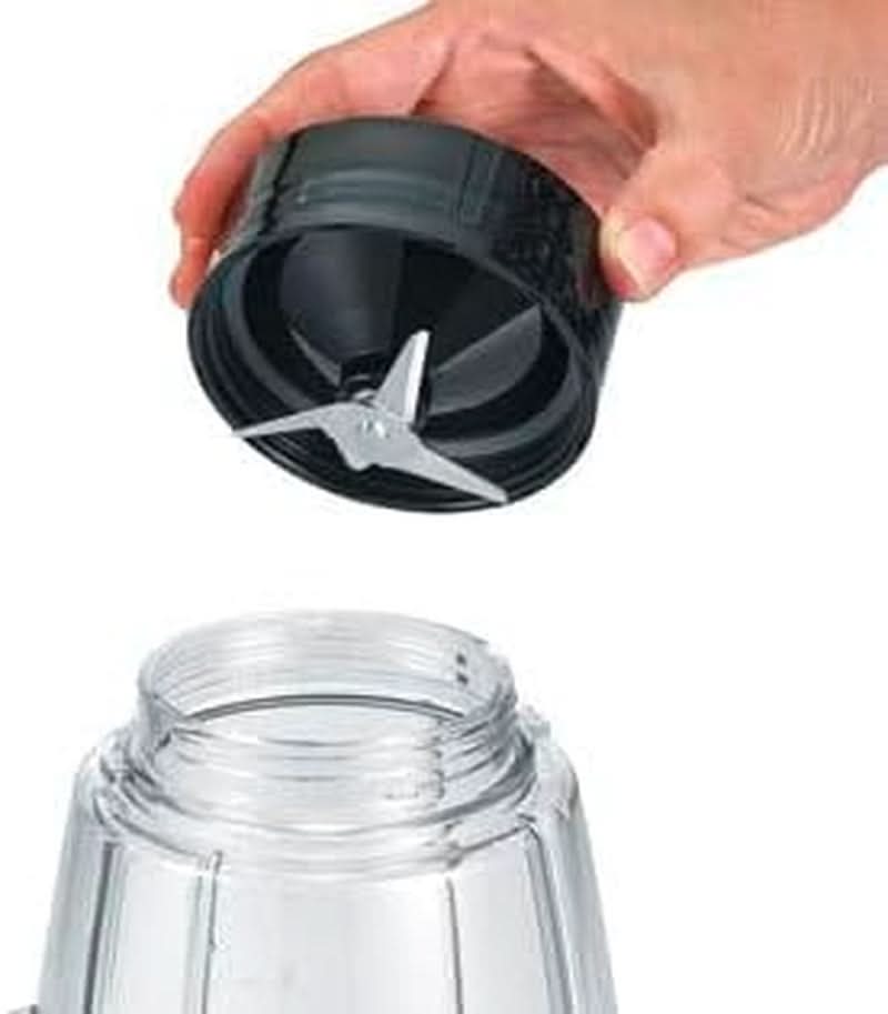 SEVERIN Robot da cucina con miscelatore da 1,5 L in tritan, mixer con 2 fuochi e funzione a impulsi, Leistungsstarker Küchenmixer con Edelstahlmesser, 600 W, Nero, SM 3707 Cucina Naty Shop