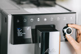 Melitta CI Touch - Macchina per caffè espresso completamente automatica con sistema per il latte, macchina per caffè espresso con macinacaffè integrato e cappuccinatore, ad es. per espresso o cappuccino, argento