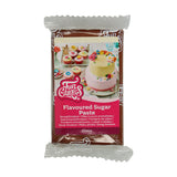 Fondente Funcakes Al Gusto Meringa: facile da usare, liscio, flessibile, morbido e malleabile, perfetto per decorare torte, kosher e senza glutine. 1 chilogrammo