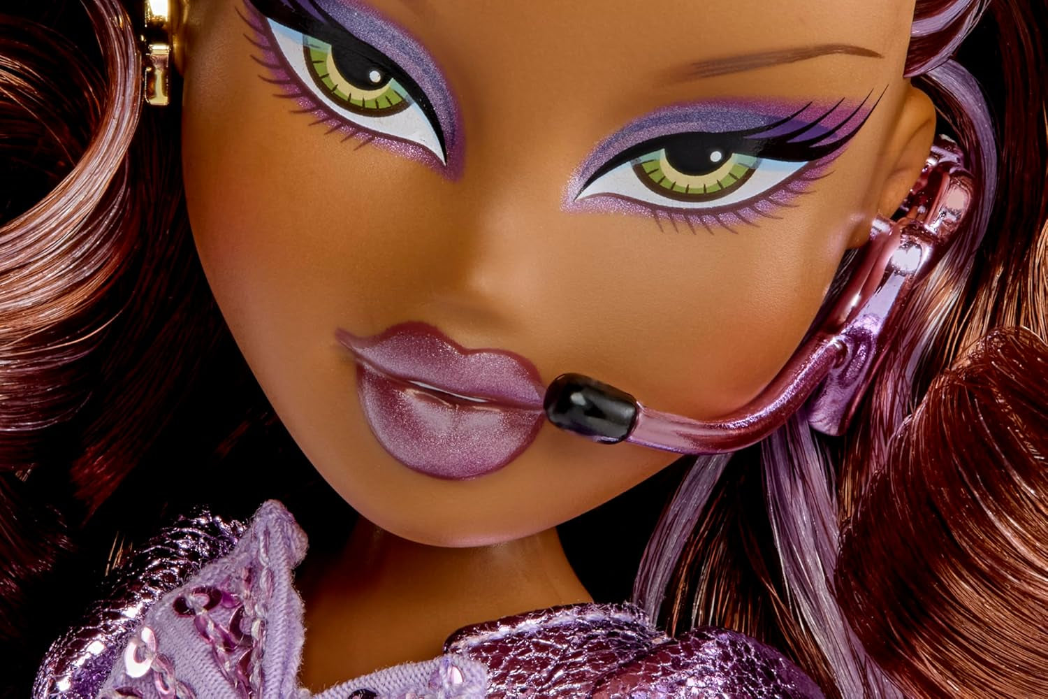 BRATZ Pop Starz Sasha – Bambola alla moda con portachiavi da collezione, vestito e accessori musicali