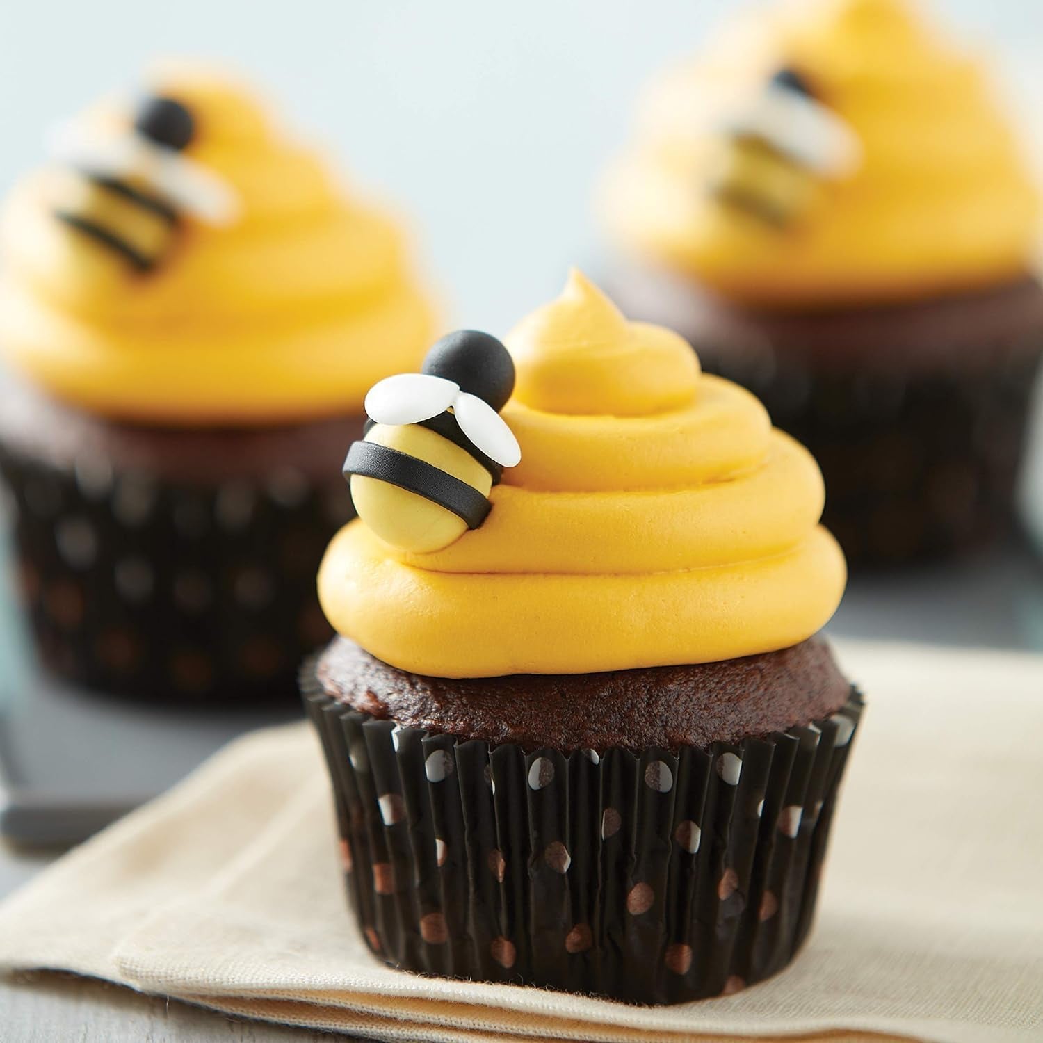 Wilton 03-3118 Stampo per cupcake/muffin, ricetta destra, antihaft, 12 vertiefungen, Grau Stampi e teglie Naty Shop