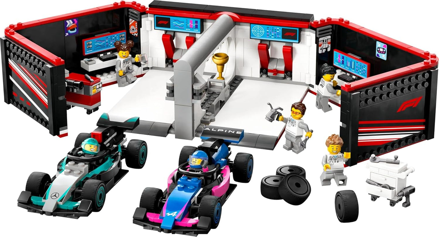 Garage F1 LEGO City con auto da corsa Mercedes-Amg e Alpine - Auto da corsa di Formula 1 con 2 piloti e 4 minifigure meccaniche - Regalo per ragazzi e ragazze 7+ e fan 60444 Besuche den LEGO-Store Building Sets