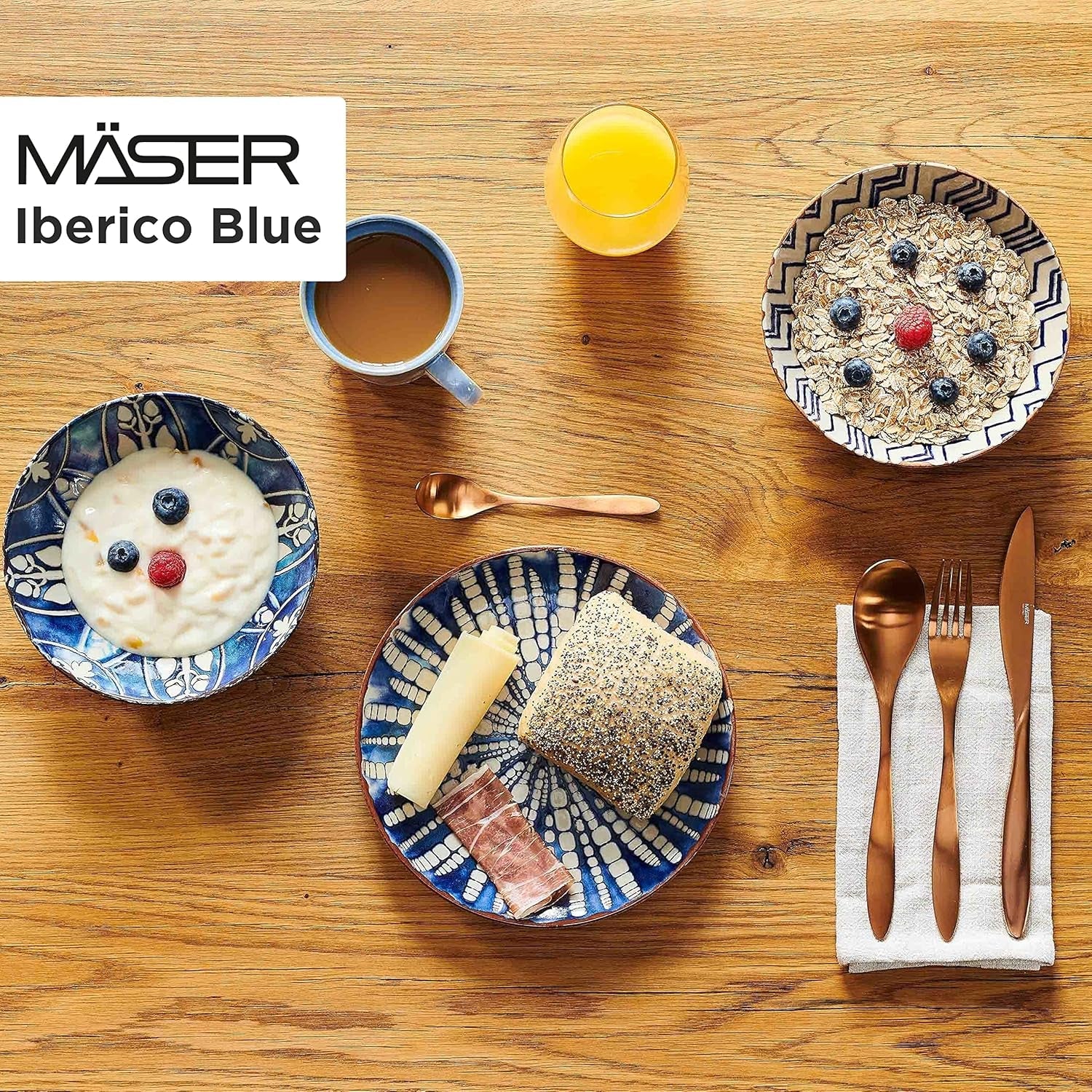 MÄSER 934017 Iberico Blue Servizio da tavola per 4 persone, 12 pezzi, stile moresco, vari design vintage in bianco e blu, ceramica