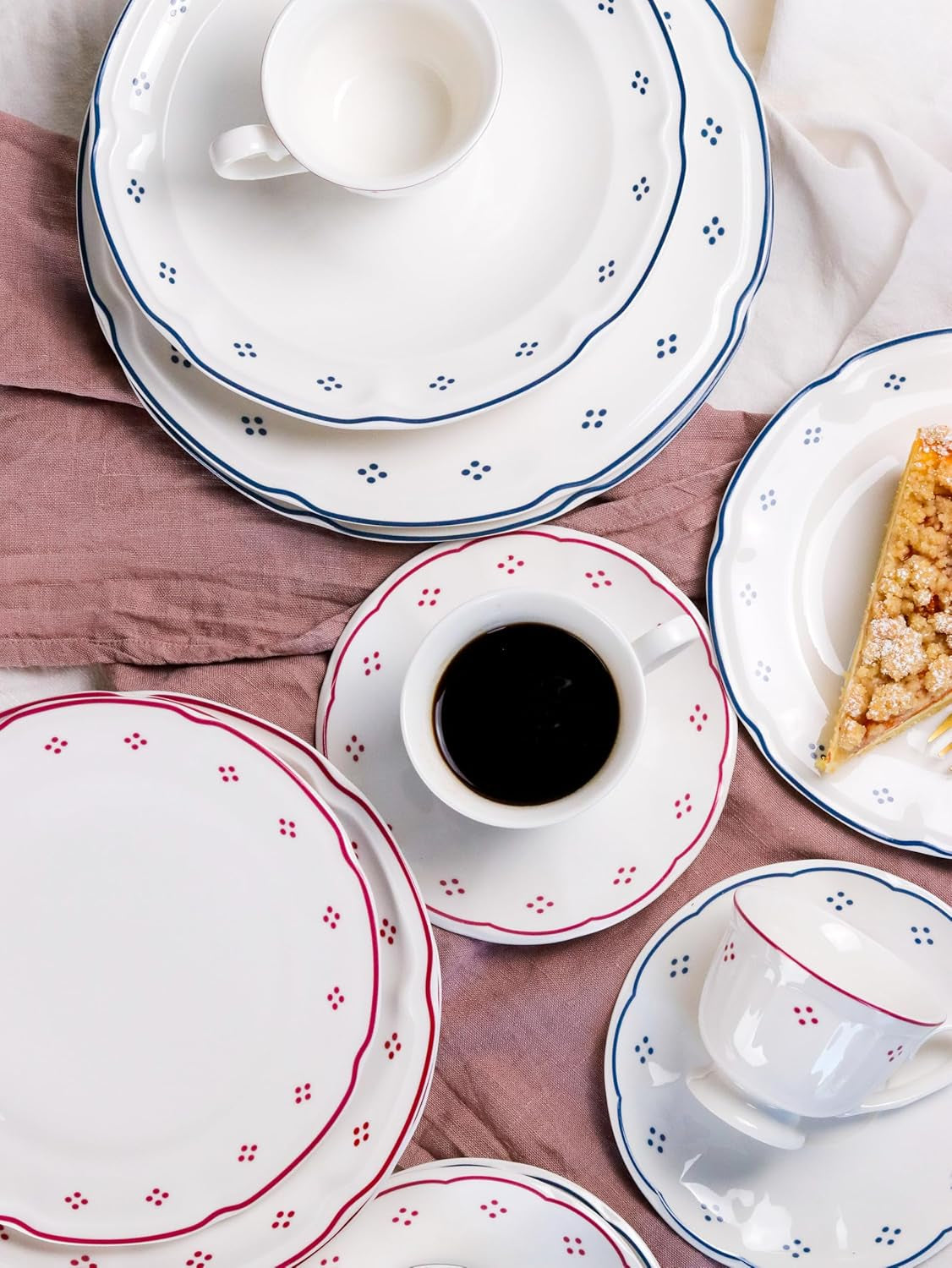 Servizio da caffè in porcellana serie Mäser Lova da 18 pezzi - 6 piatti da dessert (19,5 cm), 6 tazze (19 cl) e 6 piattini (15,5 cm), blu