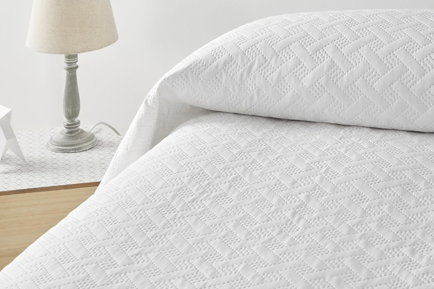 LISO - Copriletto per 105 cm - Copriletto Bouti - Primavera ed Estate - 200X260 cm - Letti e coperte rosa Besuche den Degrees home-Store Letto bianco 135 cm