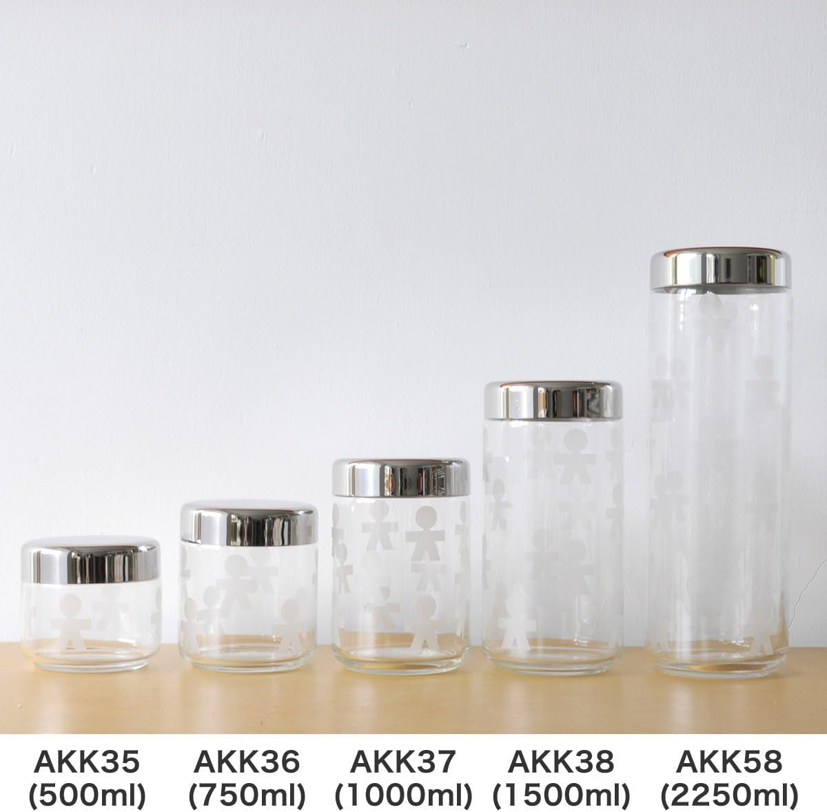 Alessi AKK37 GIROTONDO Barattolo da cucina in vetro con impronta e coperchio in acciaio inox sigillato, L 21.6cm, H 10.5cm Contenitori per alimenti Naty Shop