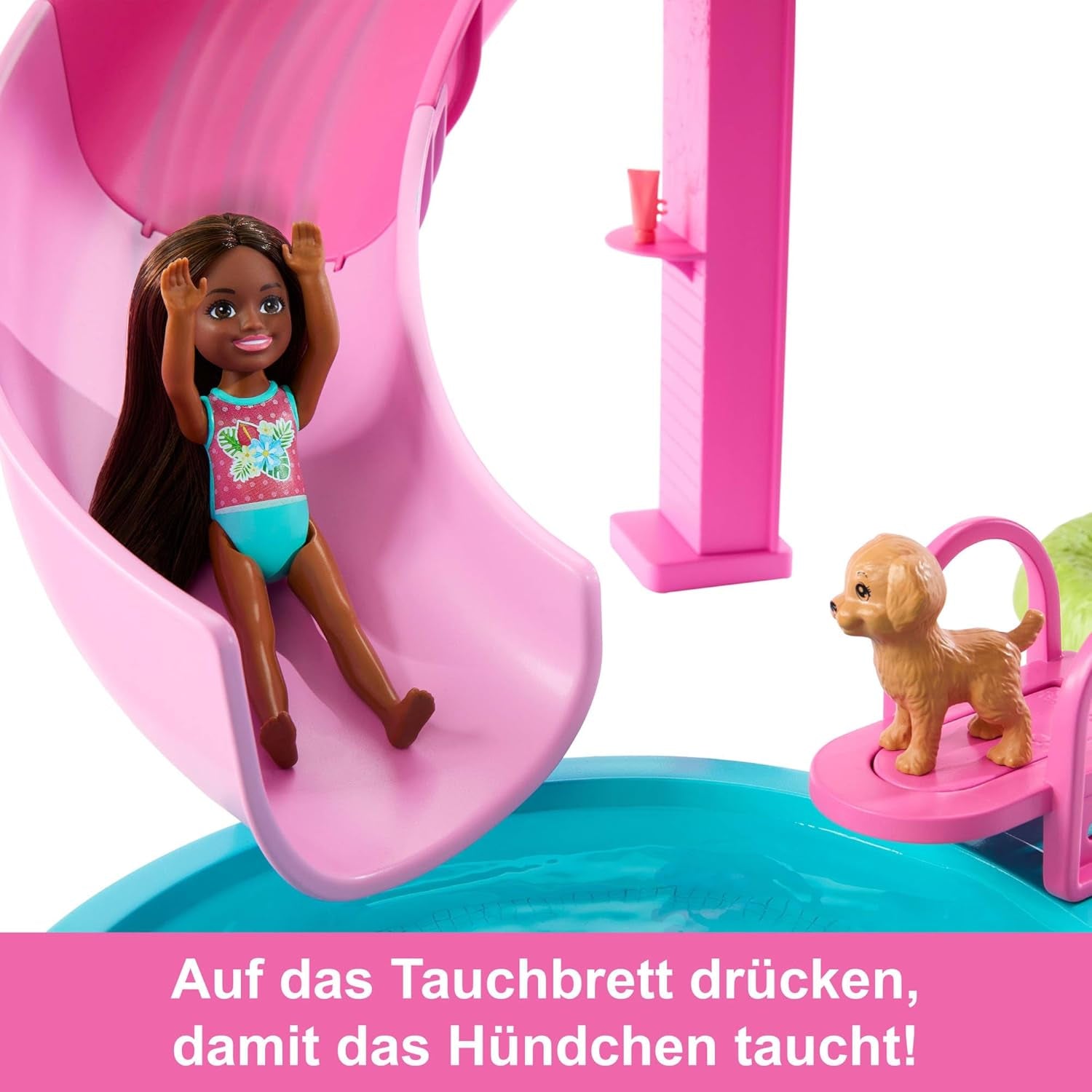 Barbie Dream Pool Playset con sei aree di gioco tra cui uno scivolo e una vasca idromassaggio, oltre a oltre 20 accessori come un animale domestico, salvagente e altro, JKG83