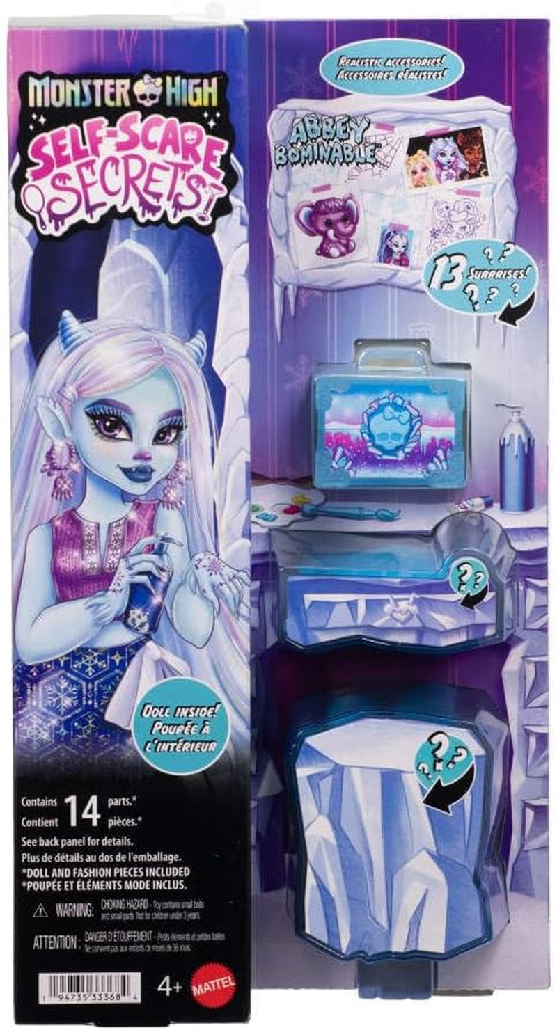 Monster High Self-Scare Secrets Abbey Bominable bambola e set di accessori con 13 sorprese realistiche come l'henné, disegni e uncinetto JHK44