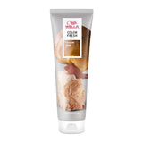 Wella Professionals Color Fresh Mask Cool Espresso - trattamento per rivitalizzare e cambiare colore dei capelli - tonalità nutriente con olio di avocado - per capelli neri e neri - 150 ml Naty Shop Hair Mask Single 1 pezzo (confezione da 1)