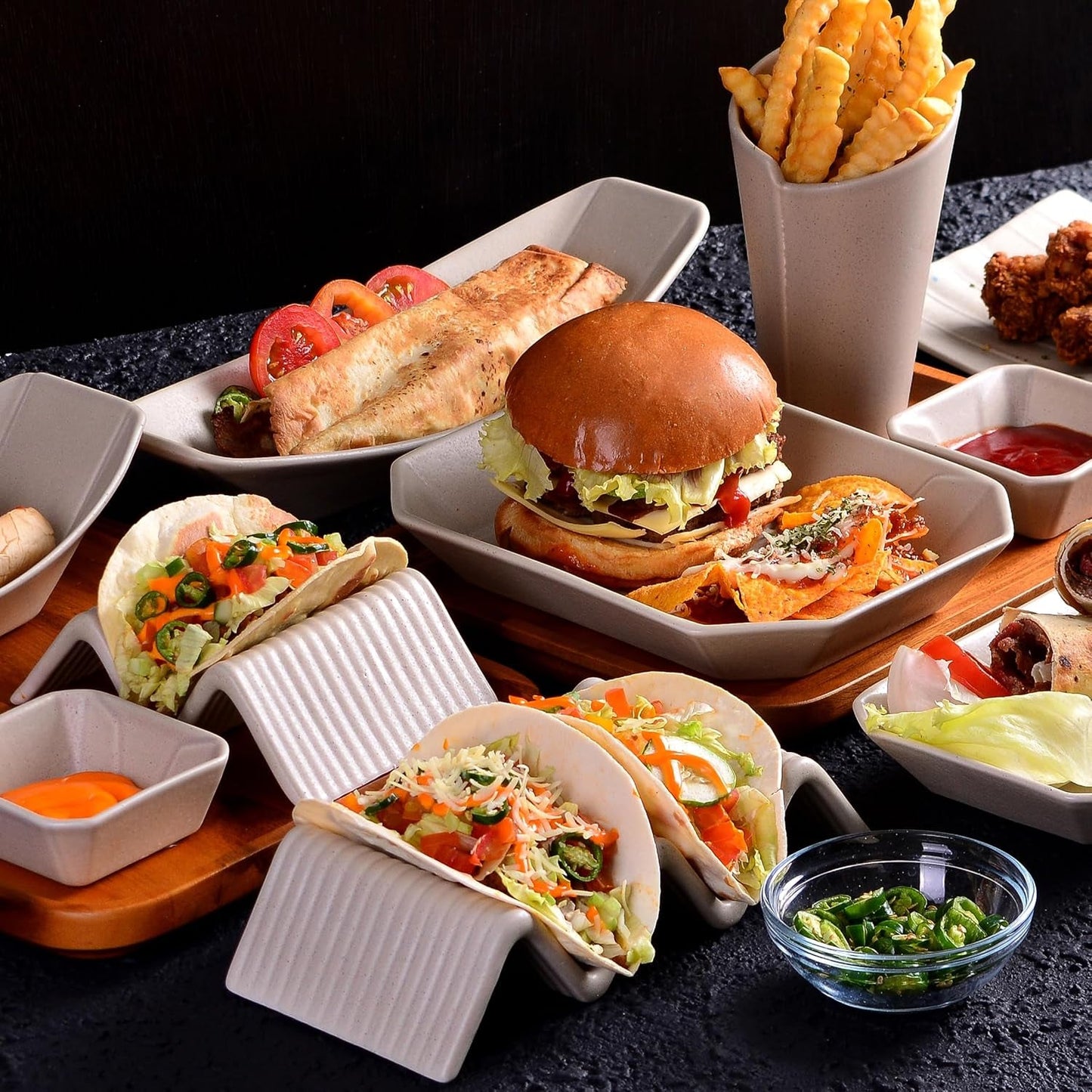 CreaTable, 33984, serie Street Food, set di stoviglie per 2, supporto Street Taco 2 in gres, lavabile in lavastoviglie e adatto al microonde, produzione di qualità