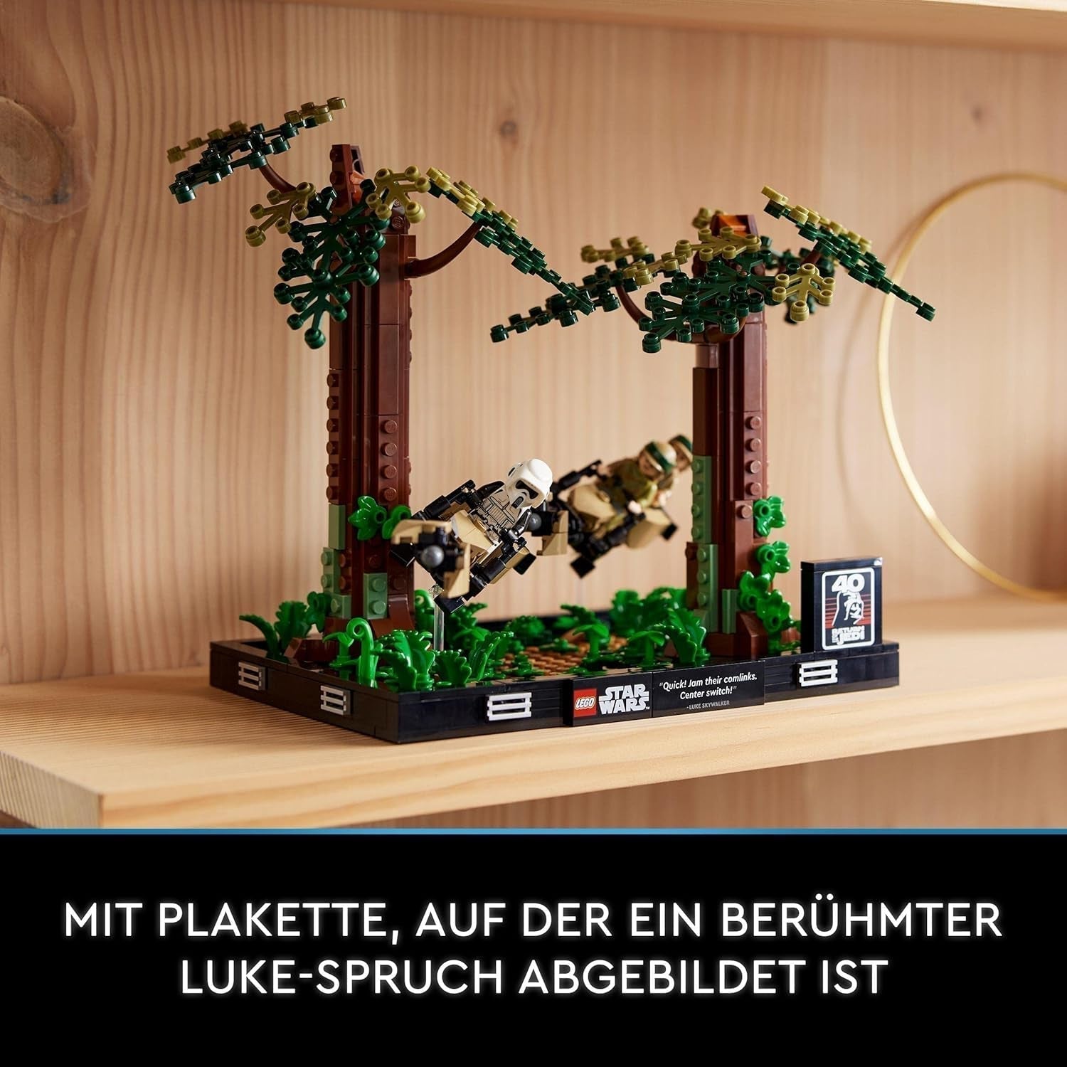 LEGO Star Wars Inseguimento su Endor 75353 - Set diorama, Il ritorno dello Jedi con Luke Skywalker, Principessa Leila e Scout Trooper e Speeder Bikes, Set di costruzione per il 40° anniversario Acquista dal negozio LEGO