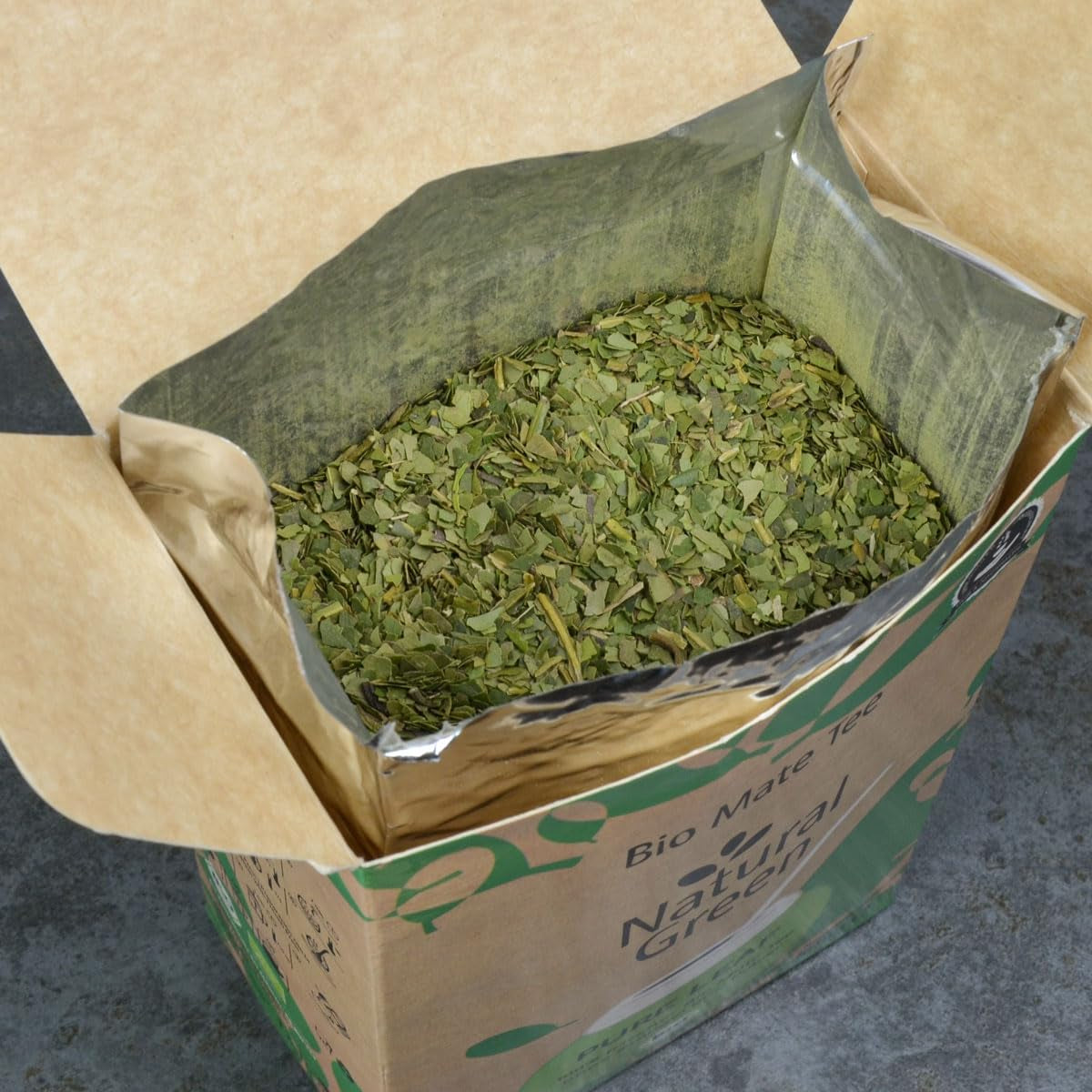 Delicatino - PURE LEAF verde naturale 500G, yerba mate biologica senza stelo, fresca e senza fumo, coltivata biologicamente, confezionata sottovuoto per la massima freschezza