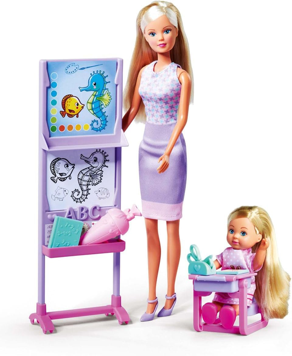 Simba Steffi Love School Day, insegnante e studentessa Evi, bambola da vestire con lavagna, tre viste intercambiabili della lavagna, sedia con tavolo apribile, 29 cm, dai 3 anni in su