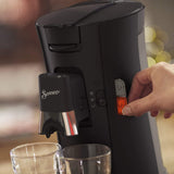 Macchina per caffè espresso a capsule PHILIPS Senseo Select con selezione dell'intensità del caffè e funzione memory, realizzata in plastica riciclata, colore: nero (CSA240/60)