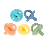 Nuby – Set di 5 succhietti e ciucci ortodontici in morbido silicone | 3 modelli per giorno e notte | 2 modelli che si illuminano al buio | Senza BPA | Forma simile al seno | Per 18-36 mesi