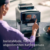 Macchina per caffè espresso automatica Siemens EQ900, ampio schermo a colori TFT, 2 contenitori di chicchi, 36 bevande calde e fredde, caffè freddo, super silenziosa, funzione due tazze, controllo app, acciaio inossidabile, TQ907D03