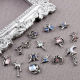 16 Stile Luxus Mond Stern Nagel Charms 3D Nail Charms Y2K Legierung Strasssteine ​​​​Bogen Schmetterling Nagel Schmuck Metall Nail Art Charms Nägel Glitzersteine ​​​​Nailart Strass Nageldesign Zubehör