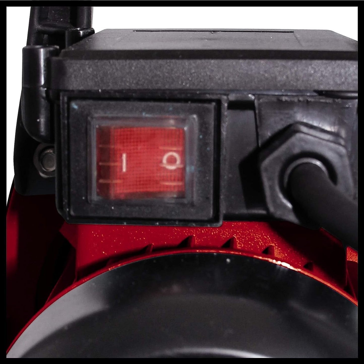 Set pompa da giardino Einhell GC-GP 6538 Set/I (650 W, max. 3,6 bar, portata 3800 L/h, vite di carico/scarico acqua, incl. tubo di aspirazione da 4 m + tubo da giardino da 20 m + pistola a spruzzo)