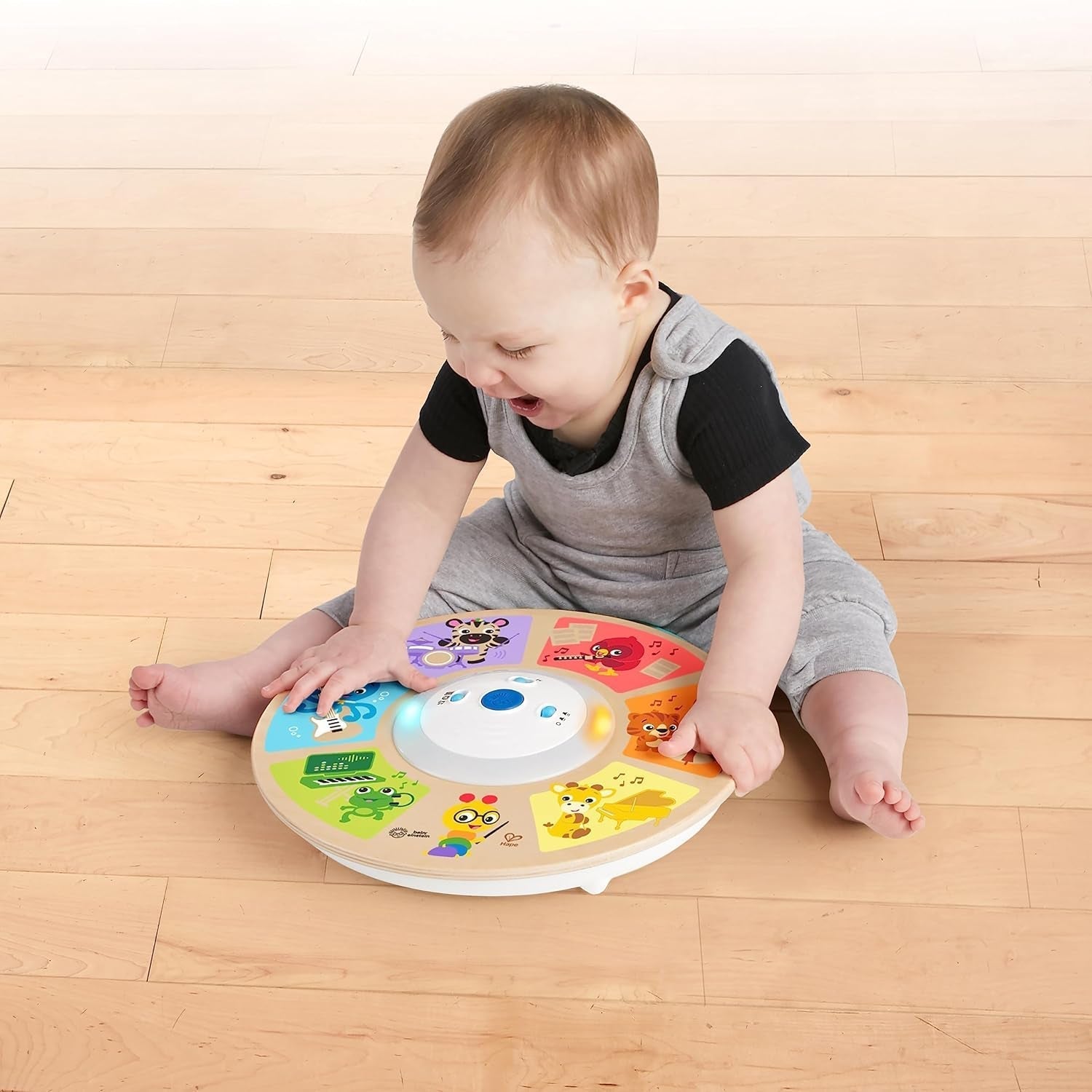 Baby Einstein, Hape, Cal's Smart Sounds Symphony Magic Touch Gioco di attività elettronico in legno in 3 lingue (inglese, francese e spagnolo), 3 modalità, dai 6 mesi Giocattoli per bambini Naty Shop