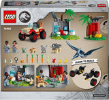 LEGO Jurassic World Rescue Center per cuccioli di dinosauro, set con piccoli personaggi di dinosauri tra cui triceratopo, anchilosauro e velociraptor, regalo da costruire per ragazzi e ragazze a partire da 4 anni 76963 Set da costruzione Besuche den LEGO-Store