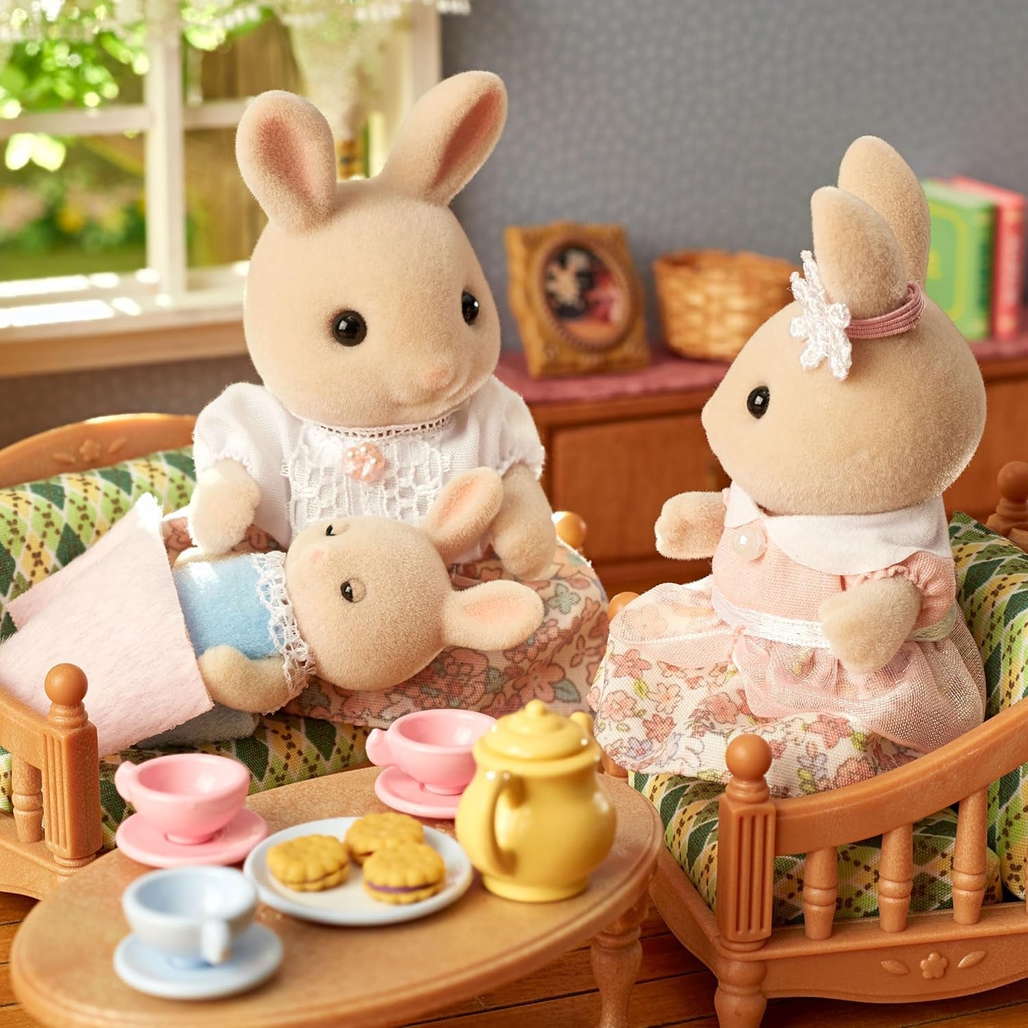 Sylvanian Families L5706 Milk Bunny - Figure di case delle bambole