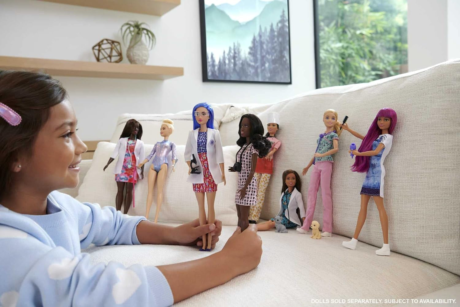 GTW39 Barbie Doll - Infermiera (circa 30 cm) con top stampato e pantaloni rosa, scarpe bianche e stetoscopio, ottimo regalo per bambini dai 3 anni in su
