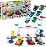 Auto da corsa del team F1 LEGO DUPLO Town con piloti, giocattolo da costruzione per tutta la famiglia, esperienza di gioco fantasiosa, regalo di compleanno per bambini piccoli, ragazzi e ragazze di 2 anni 10445 Set da costruzione Besuche den LEGO-Store Titolo predefinito