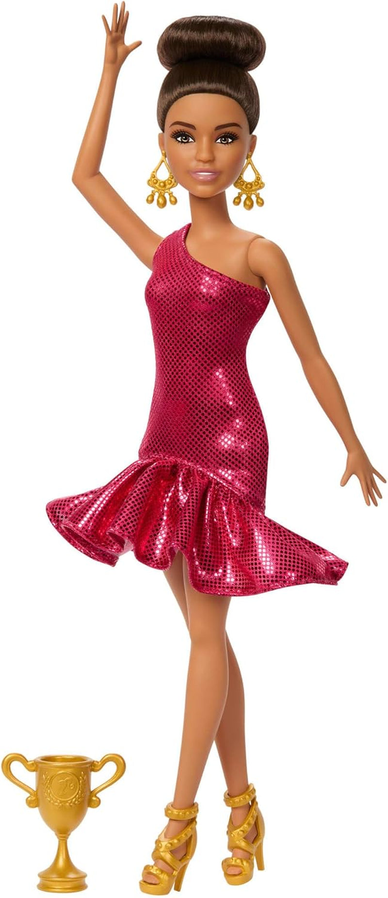 Barbie Ballerina di Torneo con Abito Rosso con Volant, Scarpe da Ballo, Capelli Castani e Accessori per Trofei di Danza, JFR09