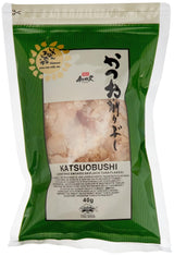 Katsuobushi Bonito Flocken – Aus 100 Prozent getrootkenem und Geräuchertem Bonito Tunfisch – Ideale per la cucina giapponese – 1 x 40 g