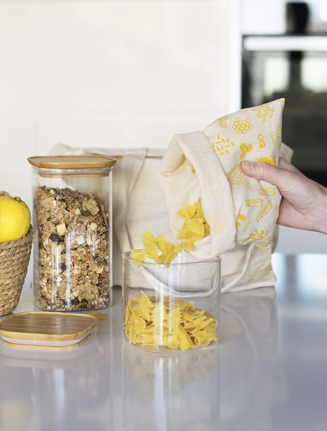 Set 3 contenitori quadrati in vetro con coperchio in bambù-800ml, vetro borosilicato, bambù, silicone, naturale, 11 x 11 x 11 cm Scatole per alimenti Naty Shop
