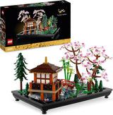 Lego Icons Giardino del silenzio - Set giardino botanico Zen per adulti con fiore di loto - Decorazione da scrivania personalizzabile di ispirazione giapponese - Regalo per donne e uomini 10315 Set da costruzione Besuche den LEGO-Store Garden