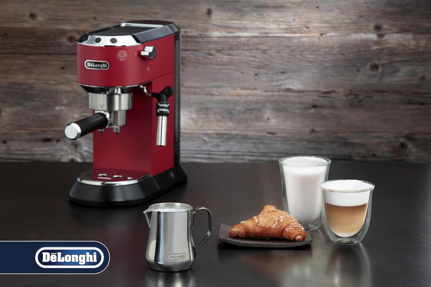 De'Longhi Lattiera DLSC060, caraffa per latte per montare manualmente la schiuma, manico ergonomico, capacità 350 ml, acciaio inossidabile