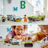 Inseguimento in auto LEGO City con auto della polizia e muscle car, trenino con 2 auto da corsa, regalo della polizia per bambini, ragazzi e ragazze dai 6 anni, set con poliziotto e minifigure Ganovin 60415 Set da costruzione Besuche den LEGO-Store