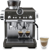 De'Longhi La Specialista Arte EC9155.MB macchina per caffè espresso portafiltro con macinacaffè, 8 impostazioni di macinatura, pressione 15 bar, 3 impostazioni di temperatura, montalatte, 1550 W, serbatoio da 1,7 litri, acciaio inossidabile/nero, incluso kit barista